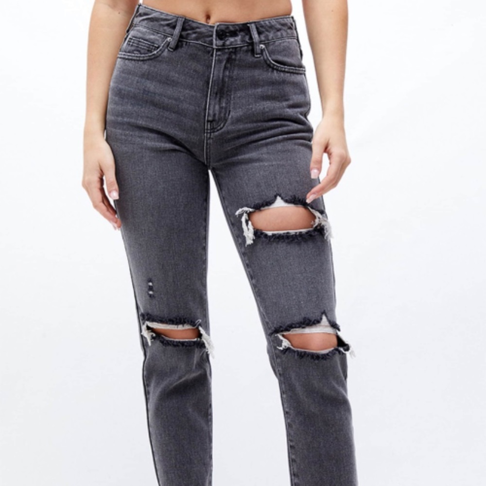 Pacsun Faded Black Ripped Mom Jeans NWT